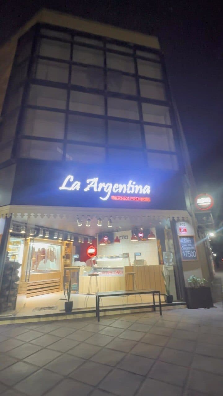 Frente de la sucursal Santa Fe 316